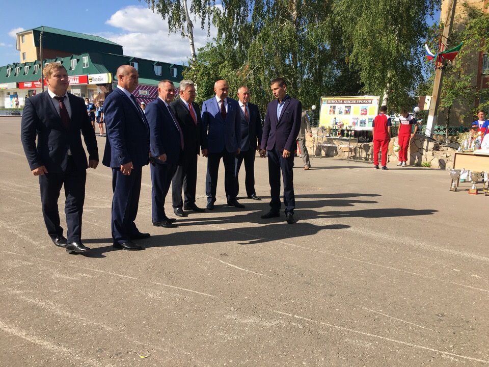 Министр образования и науки Республики Татарстан  Рафис Бурганов оценил уровень сферы образования  Мамадышского района.