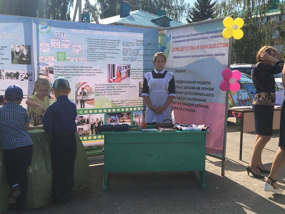 Министр образования и науки Республики Татарстан  Рафис Бурганов оценил уровень сферы образования  Мамадышского района.