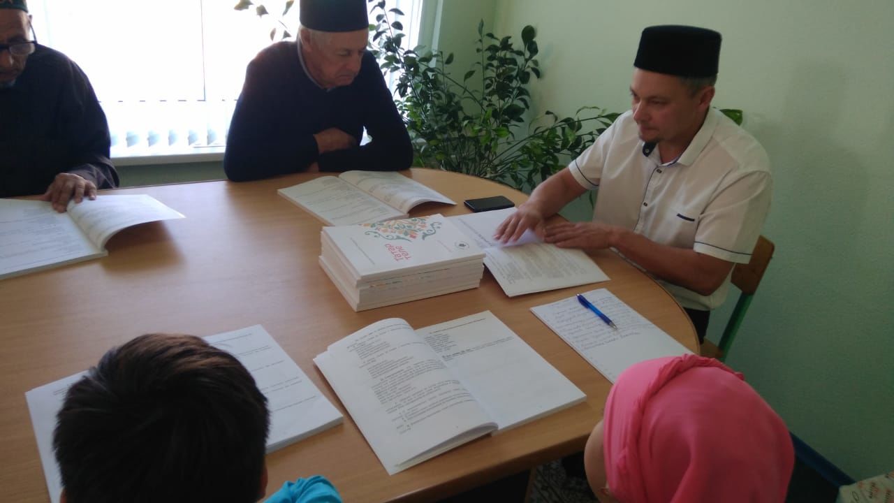 Мамадышцев бесплатно начали учить татарскому языку
