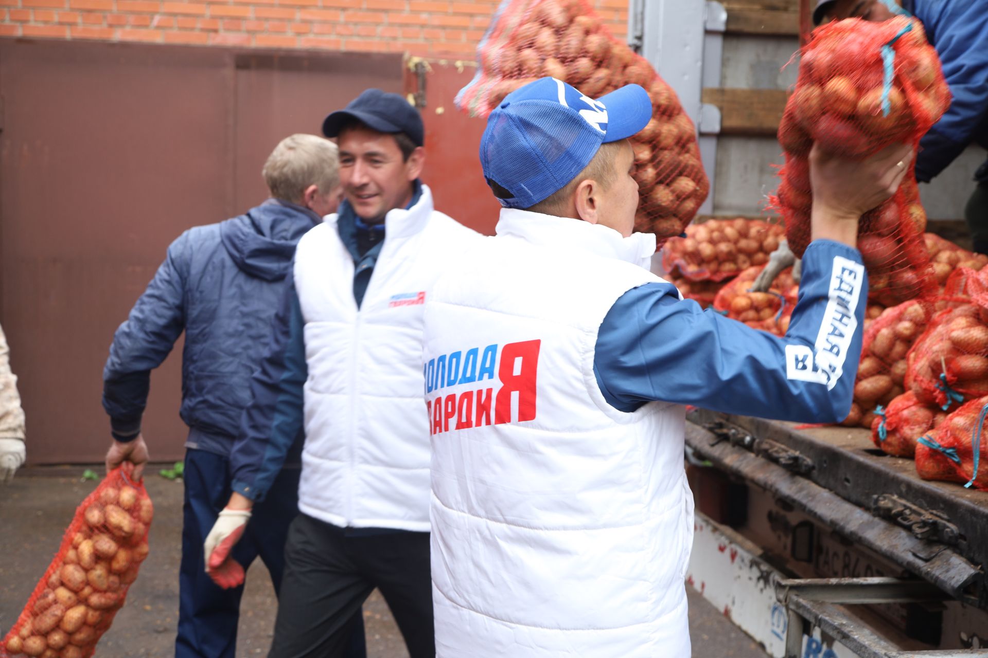 Мамадышцы собрали гуманитарную помощь для жителей Лисичанска