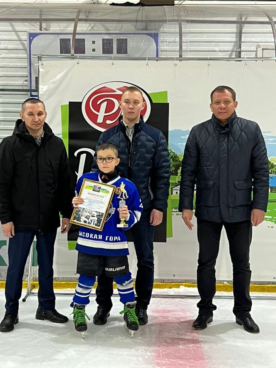 В городе Мамадыш состоялся турнир по хоккею на призы ООО «РМ АГРО»