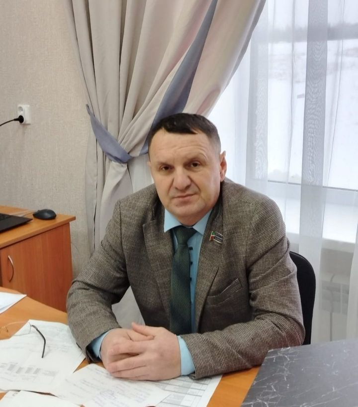 О перспективах и опыте работы рассказал глава Дюсметьевского поселения