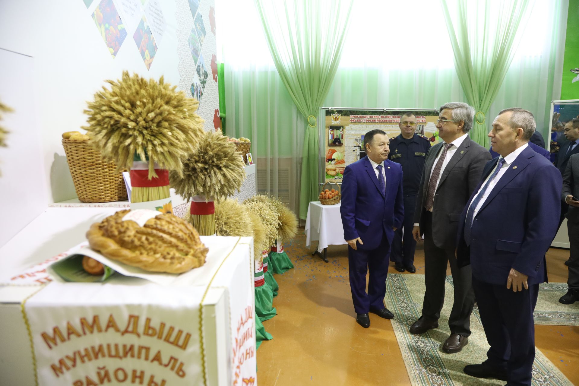 Заместитель Премьер-министра Республики Татарстан оценил качество производимой мамадышской продукции