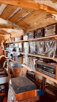 Более 1000 экземпляров радиоприемников собраны в музее радио в селе Соколка Мамадышского района
