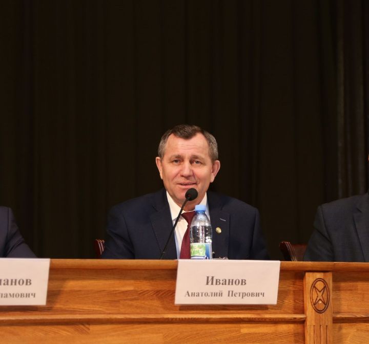 Анатолий Иванов вошел в тройку лидеров в рейтинге медиаэффективности руководителей РТ