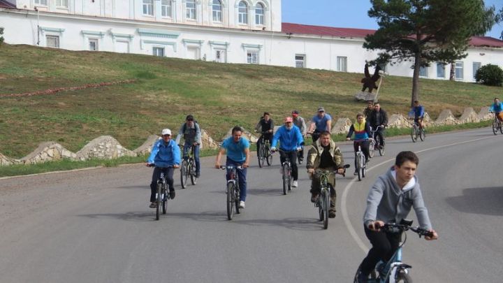 Старт велопробегу, посвященному Дню республики, будет дан в 15.00