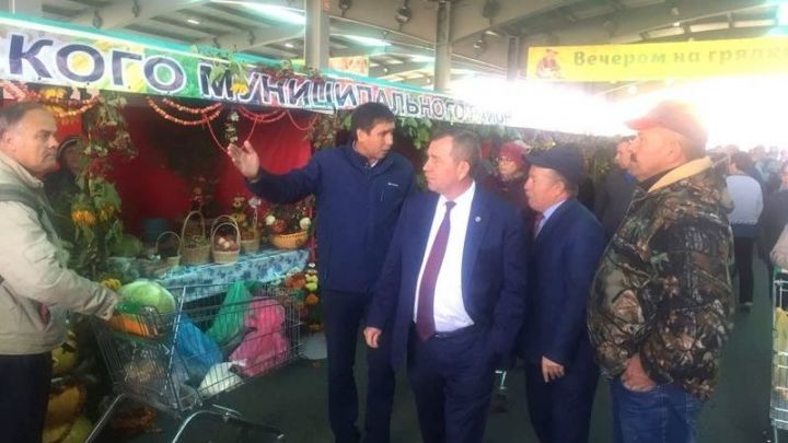 Мамадышские товаропроизводители стали участниками первой в этом сезоне сельскохозяйственной ярмарки в Казани