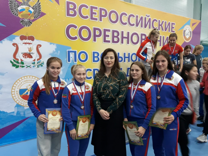Золото Татарстану принесли мамадышские девушки-борцы