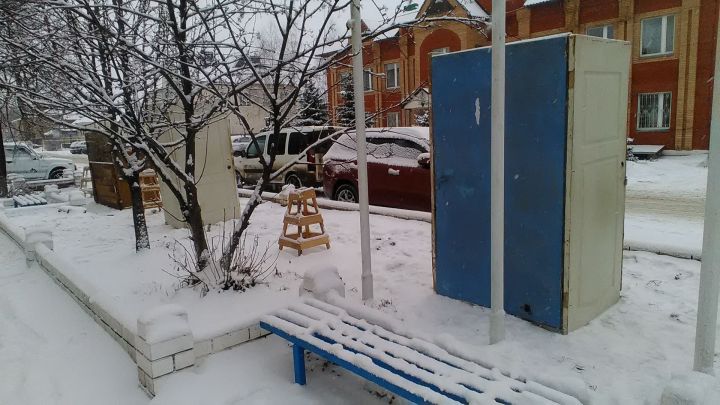 Первые снежные короба начали появляться на улицах Мамадыша