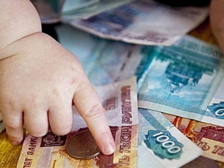 В Татарстане увеличатся выплаты первенцам