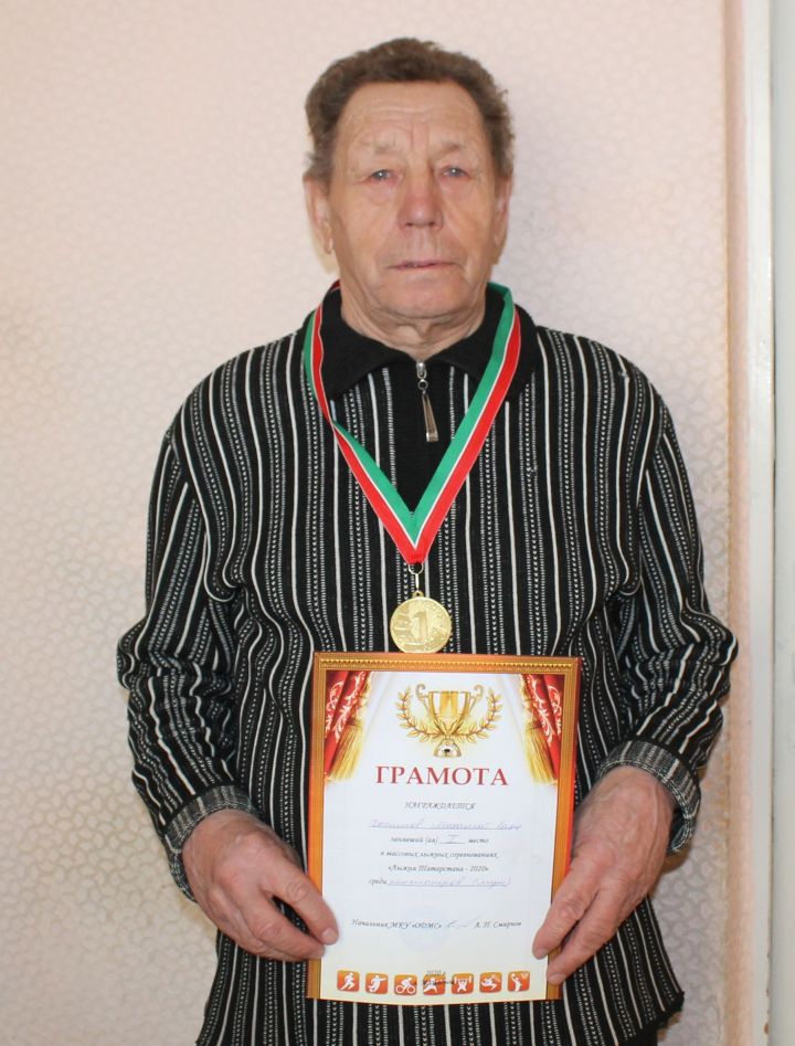 74-летний мамадышец стал победителем  "Лыжни Татарстана"