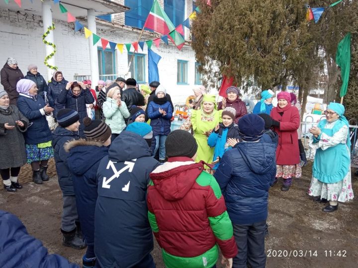 Жители села Верхняя Сунь отметили весенний праздник - Навруз