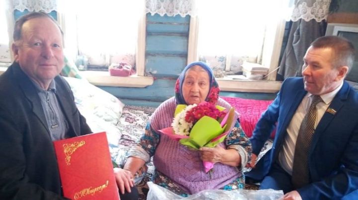 95-летний юбилей сегодня празднует жительница Мамадышского района