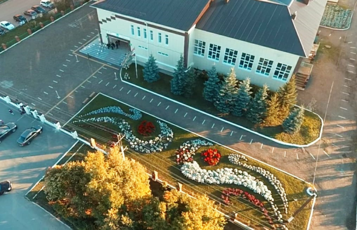 Ландшафтный дизайн под татарский орнамент: мамадышские педагоги продолжают креативить