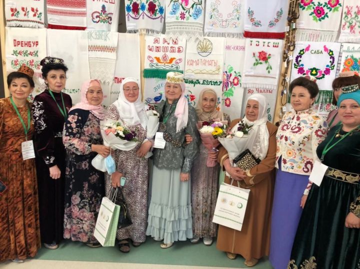 Мамадышская общественная организация татарских женщин “Ак калфак” в надежных руках