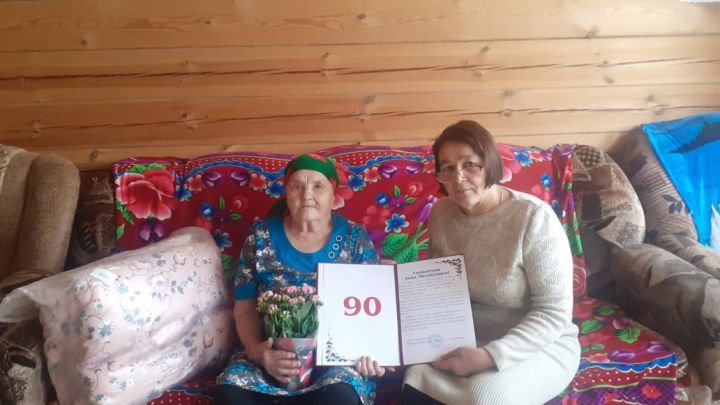 Жительница села Зюри отметила 90-летний юбилей