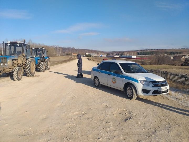 В Мамадышском районе механизатора наказали за нарушение эксплуатации самоходной техники