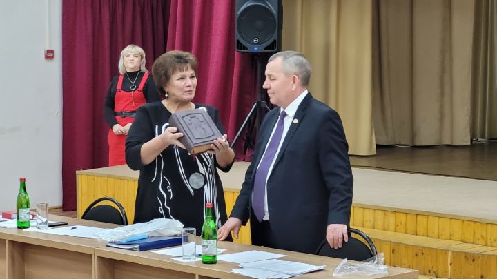 Какие важные проблемы озвучили жители Красногорского сельского поселения на сходе граждан