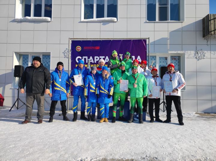 Команда Мамадышского муниципального района заняла второе место в лыжных гонках на Спартакиаде муниципальных служащих РТ