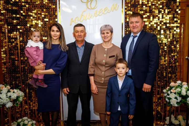 Семья из Дюсьметьево изменила жизнь родной деревни