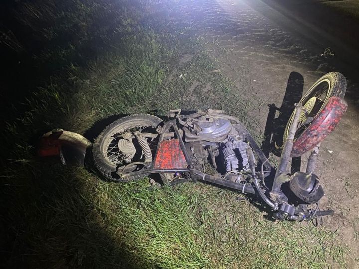 В Татарстане водитель автомобиля сбил двух мотоциклистов