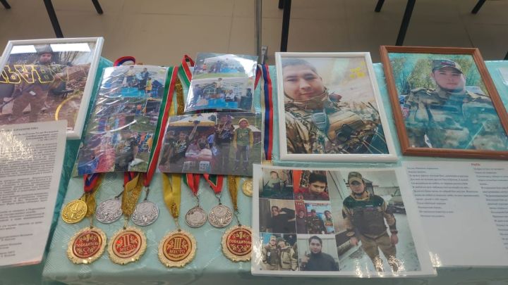 В Куюк-Ерыксинской школе прошли соревнования по борьбе памяти Руслана Фаляхутдинова