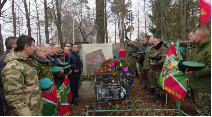 В Мамадышском районе увековечили память погибшего в Афганской войне Альберта Валиева