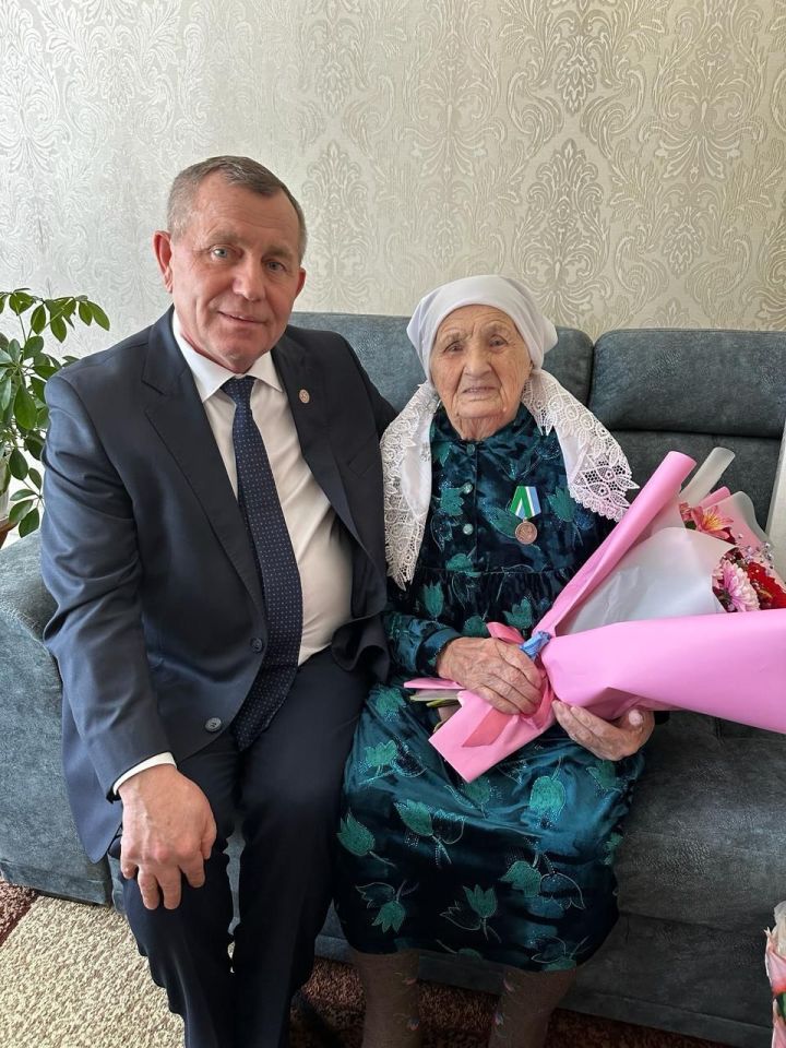 Жительнице села Новый Кумазан исполнилось 100 лет