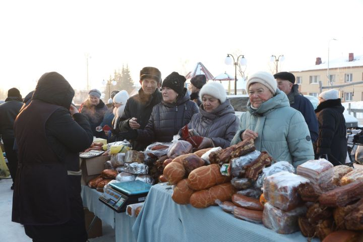 Мамадышскую ярмарку посещают даже жители Владивостока