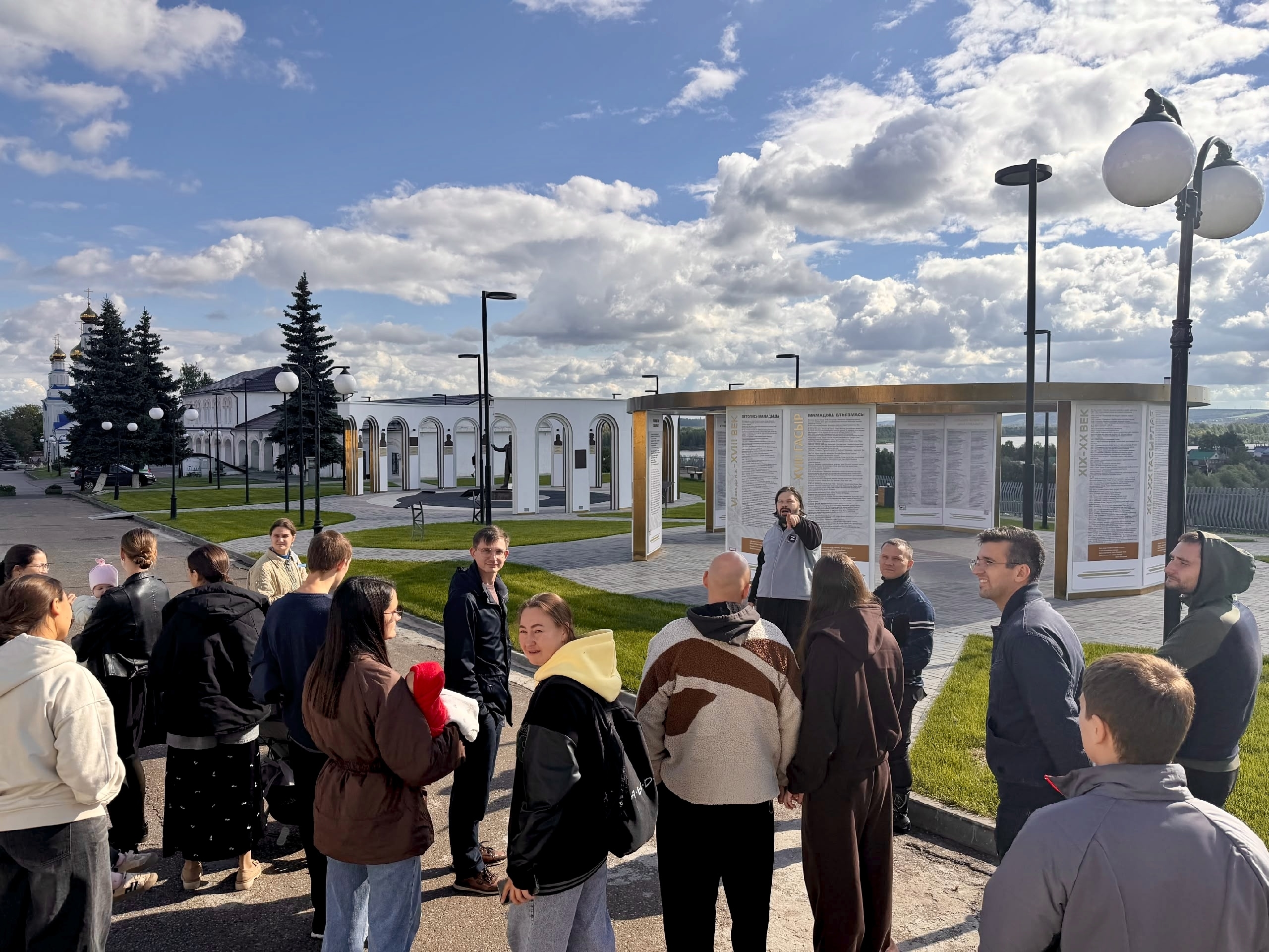 Продолжением программы стала обзорная экскурсия по Мамадышу.