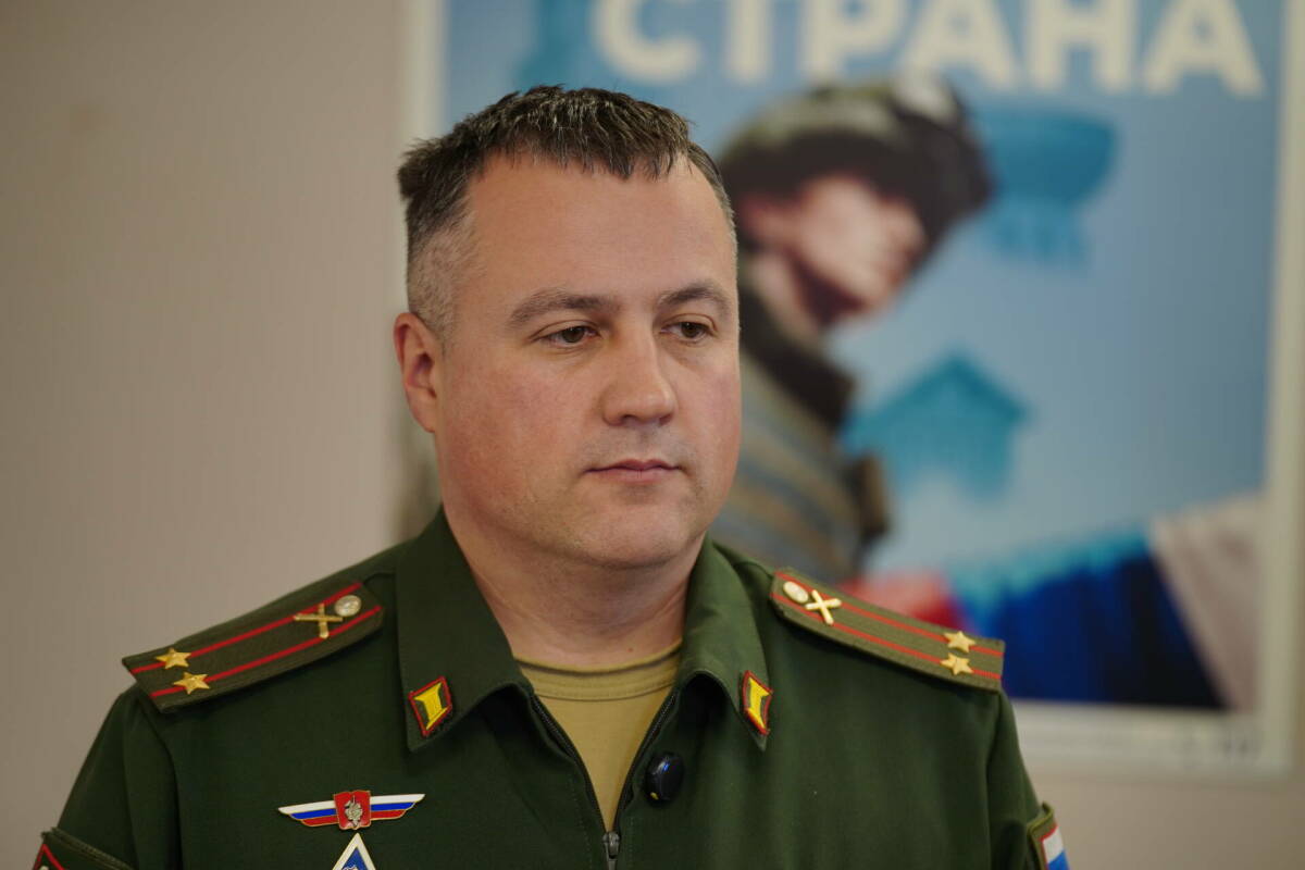 Центр отбора «Батыр» объяснил условия службы медиков по контракту