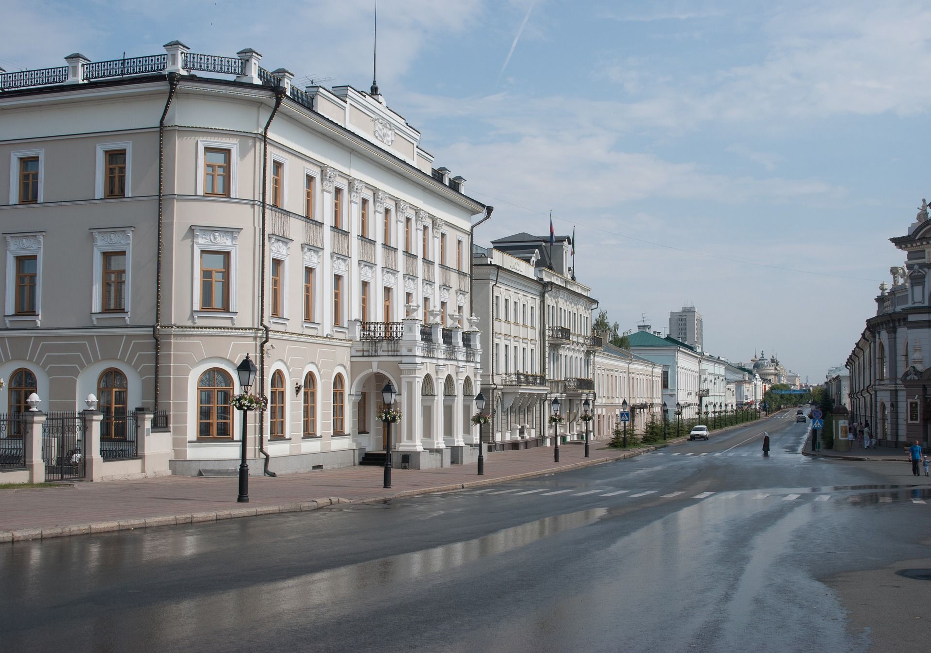 Фото ул казани. Вахитовский район Казань. Улица Татарстан Казань. Казань улица Татарстан фото. Вахитовский район архитектура.