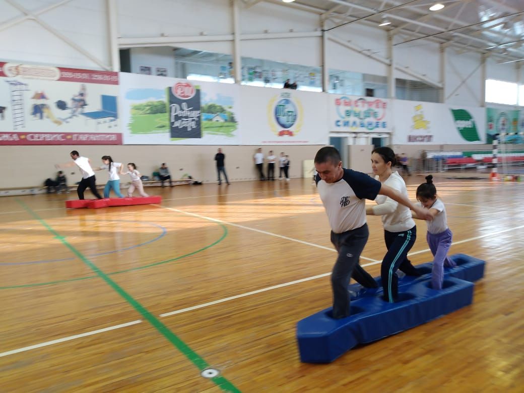 Две семьи сотрудников ГК «Родные Места» стали победителями спортивных соревнований