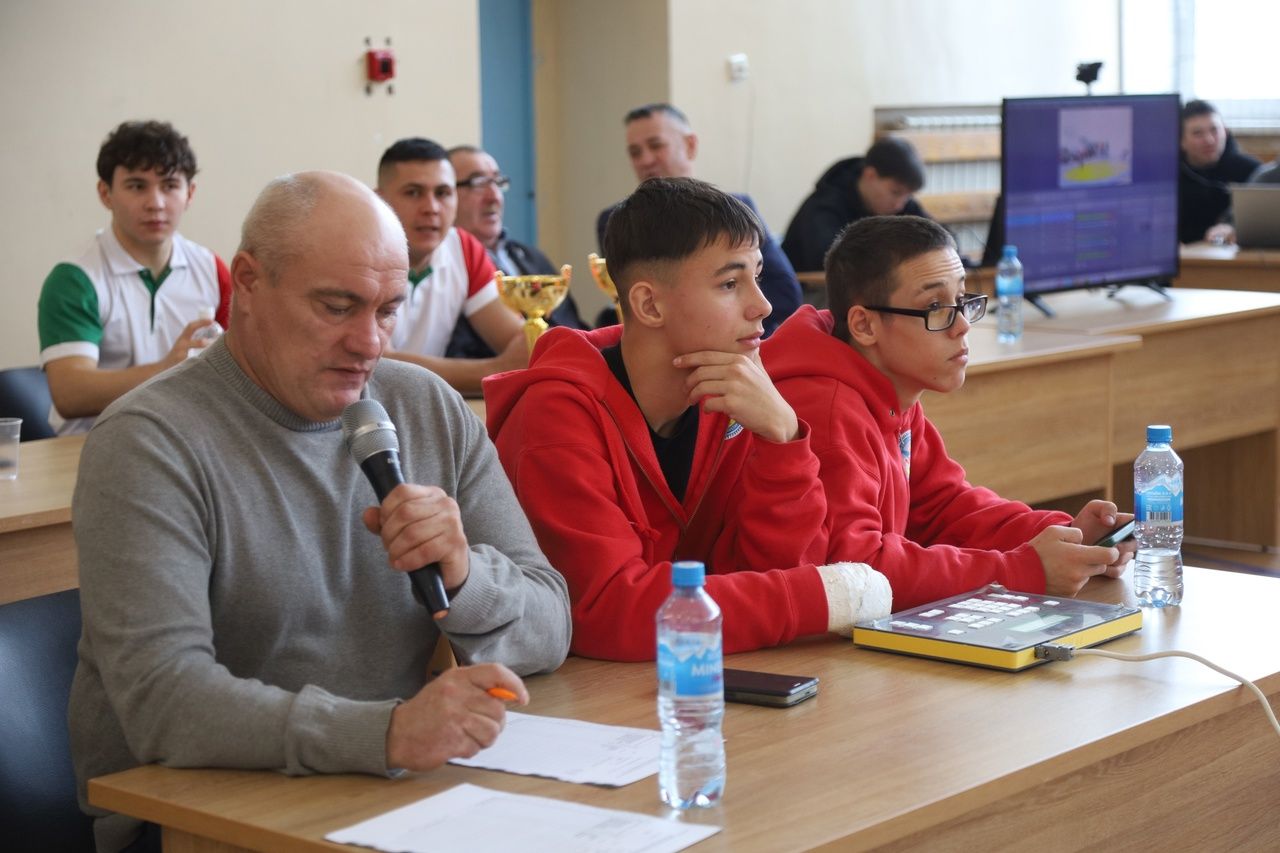 В Мамадыше состоялись соревнования по национальной борьбе