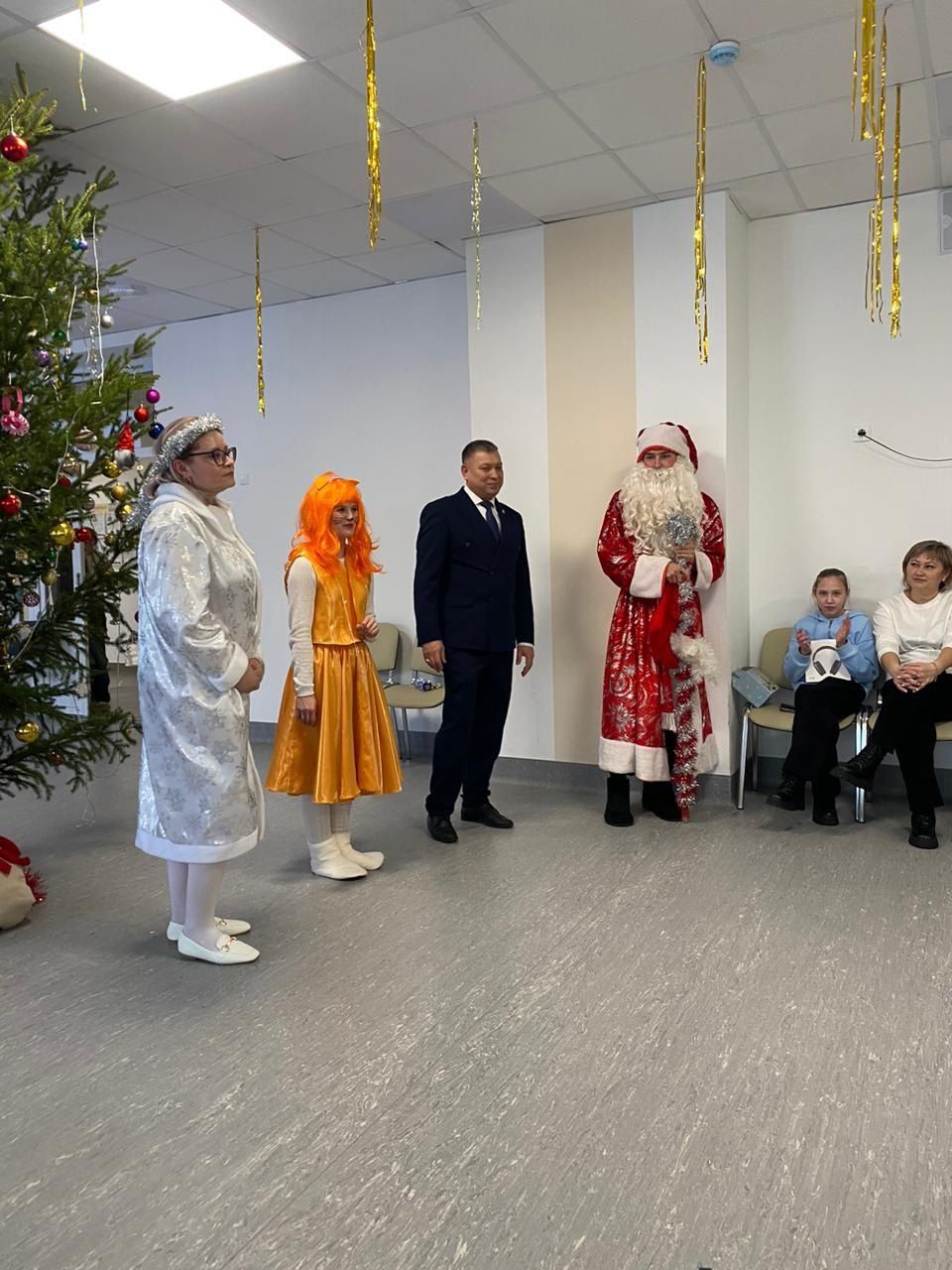 Новогодний праздник для детей участников СВО состоялся в центре образования