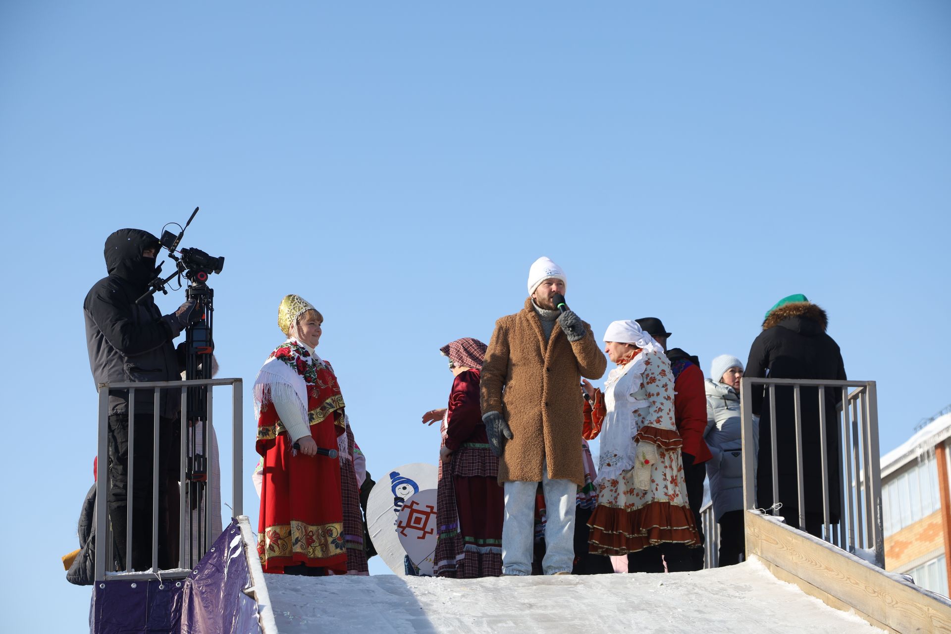 В Мамадыше дан старт фестивалю креативных санок «SunnyФЕСТ»