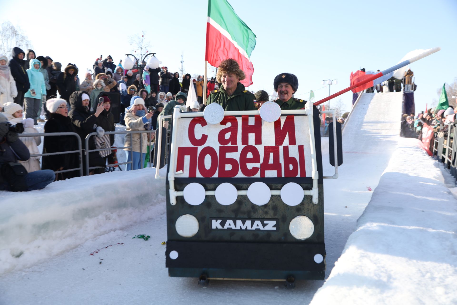 В Мамадыше дан старт фестивалю креативных санок «SunnyФЕСТ»