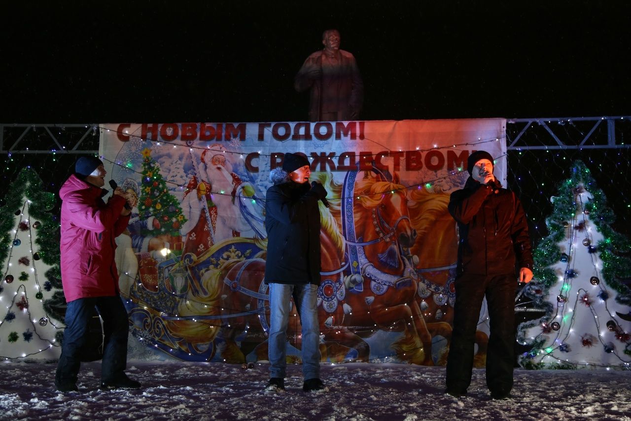 На центральной площади Мамадыша прошло праздничное мероприятие