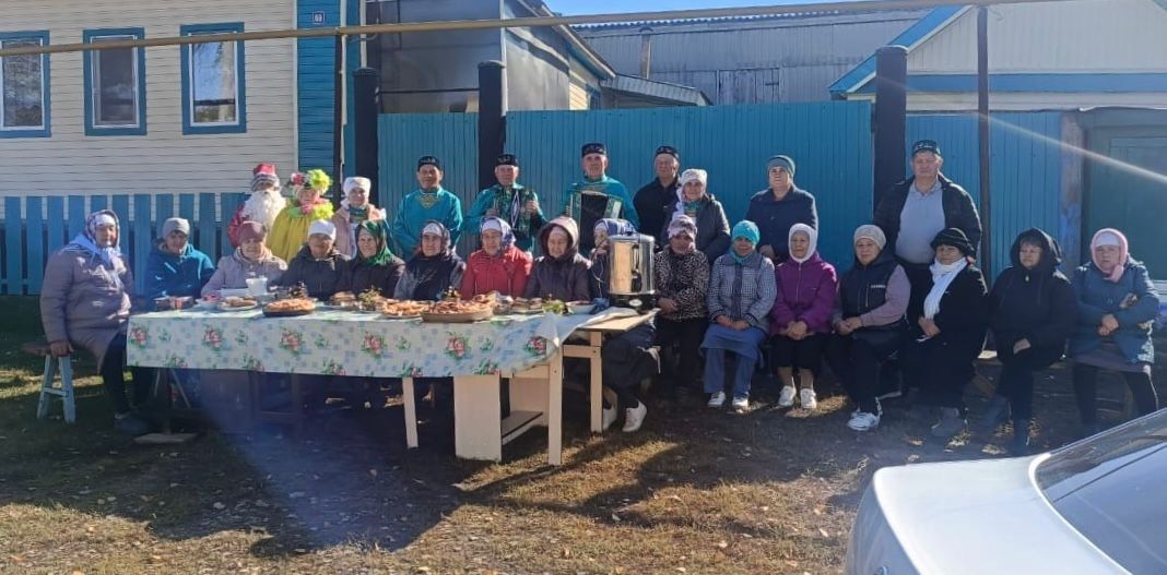 В селе Старый Кумазан состоялось мероприятие ко Дню пожилых людей