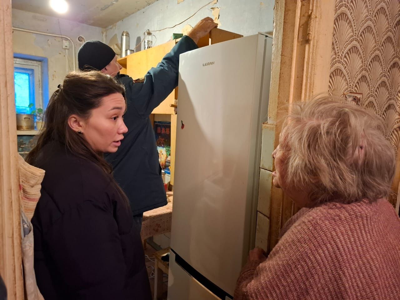 Забота в действии: в Мамадыше пожилым горожанам установили датчики дыма