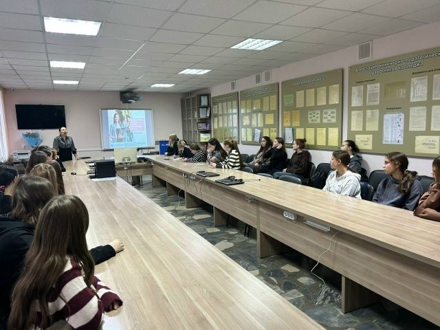 В мамадышском колледже прошла лекция о репродуктивном здоровье