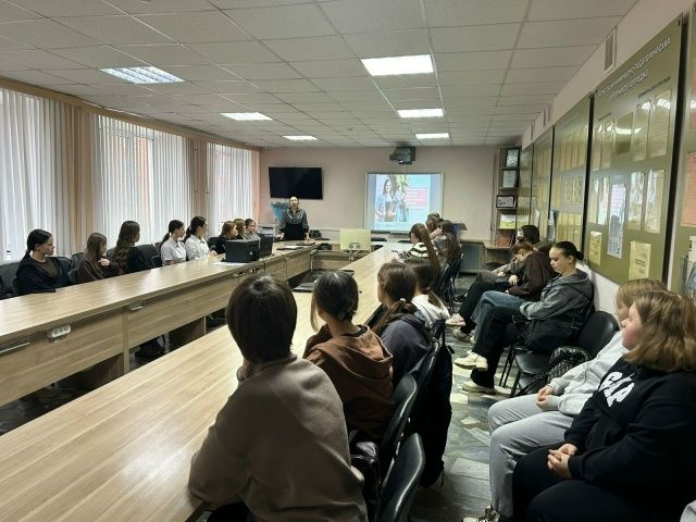 В мамадышском колледже прошла лекция о репродуктивном здоровье