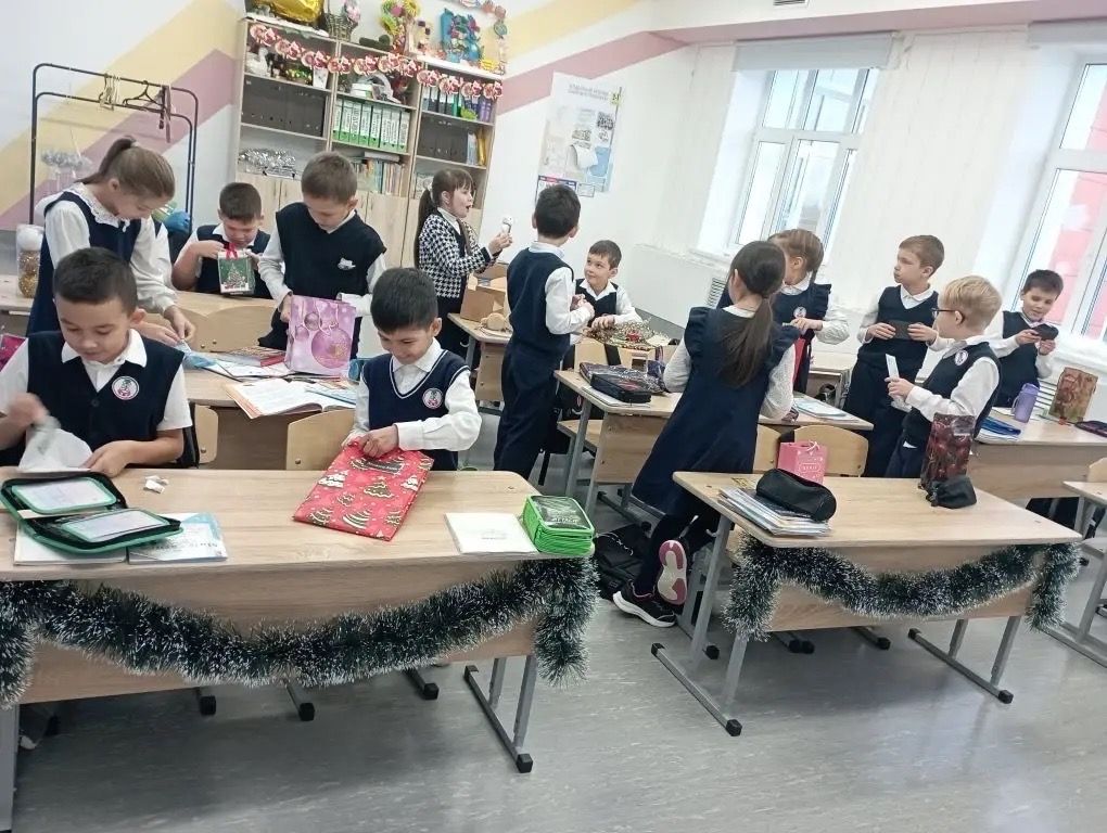 Лицеисты нашли друзей по переписке в Брянской области