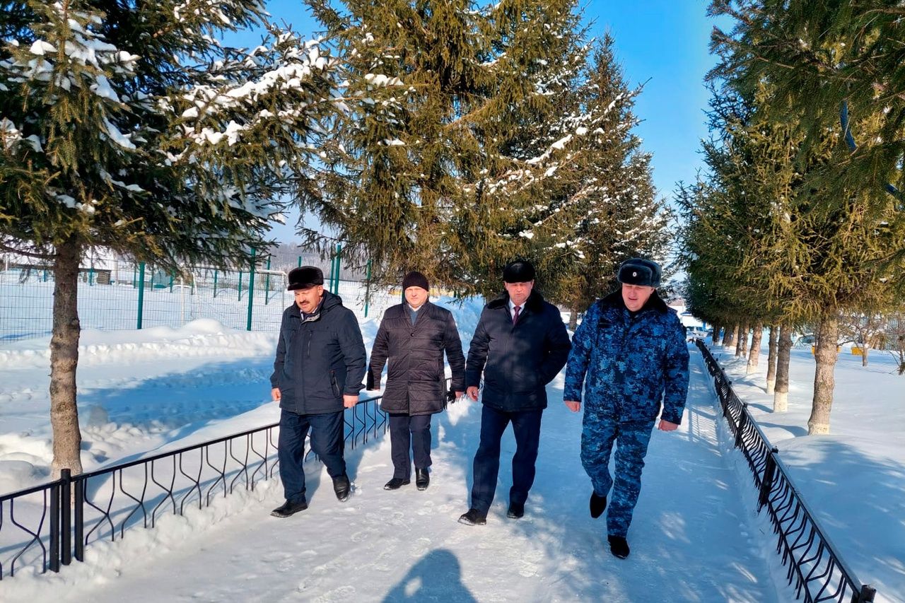 Замглавы Мамадышского района посетил с колонию-поселение №17