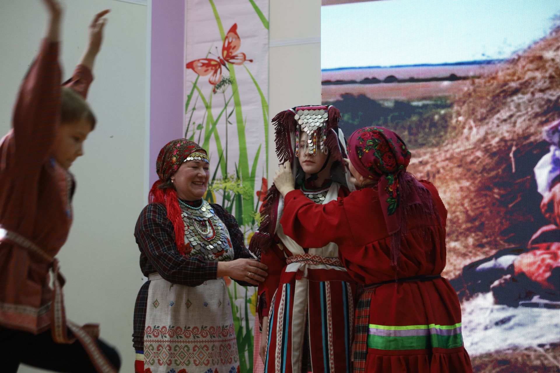 Семья Никитиных заняла первое место в зональном туре фестиваля родословной