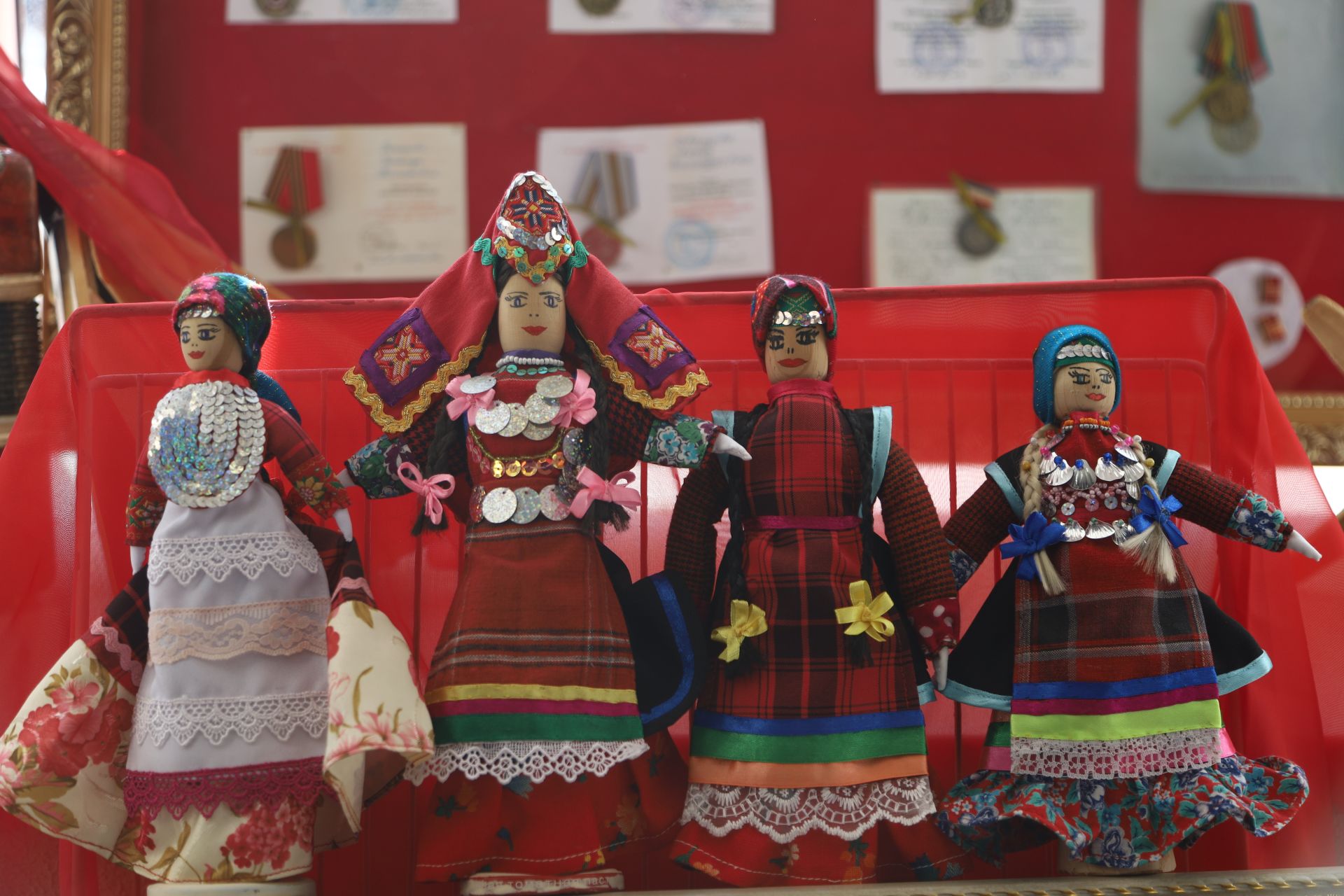 Семья Никитиных заняла первое место в зональном туре фестиваля родословной