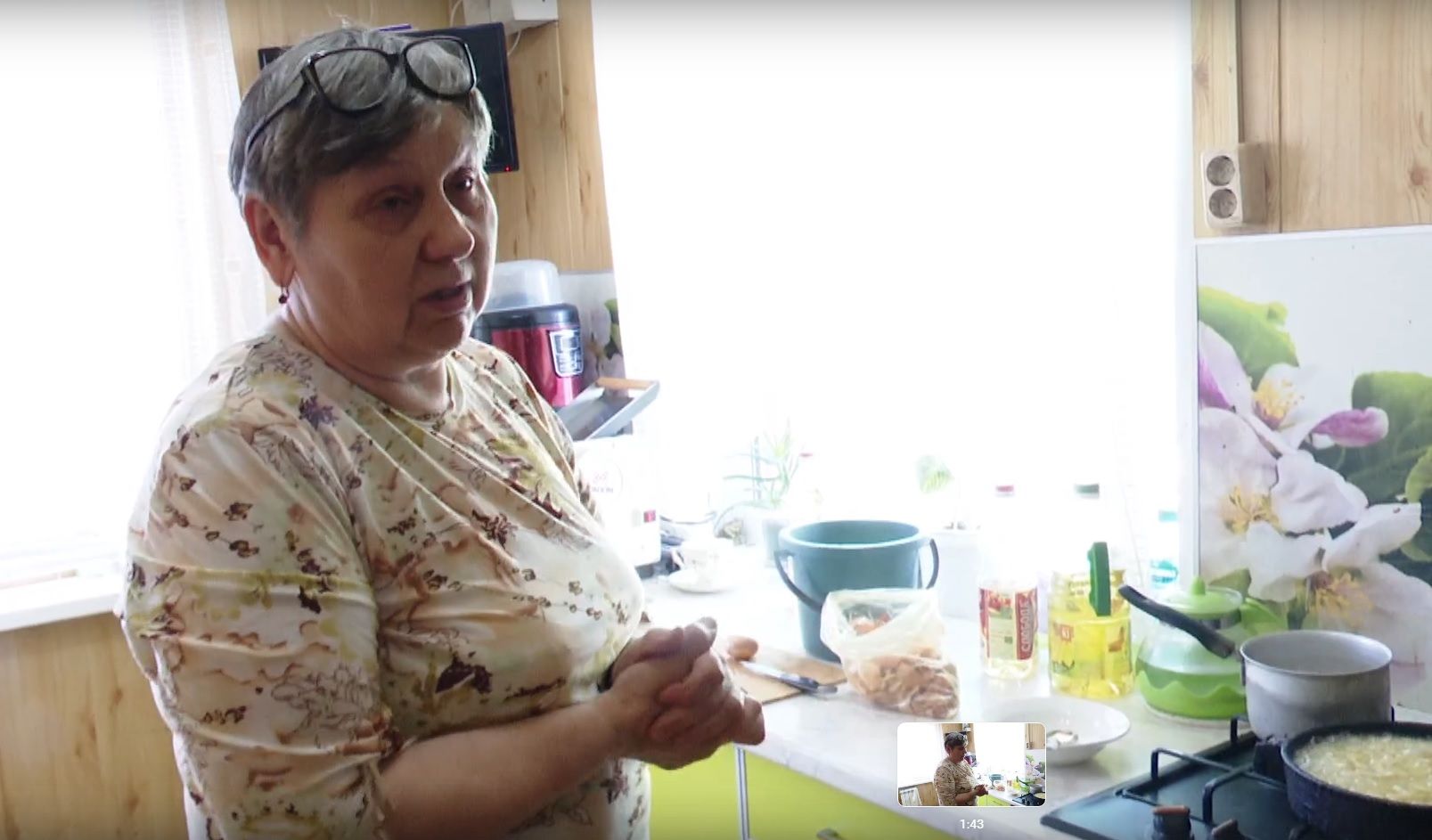 Семья из Мамадыша помогает бойцам СВО целебной мазью собственного производства