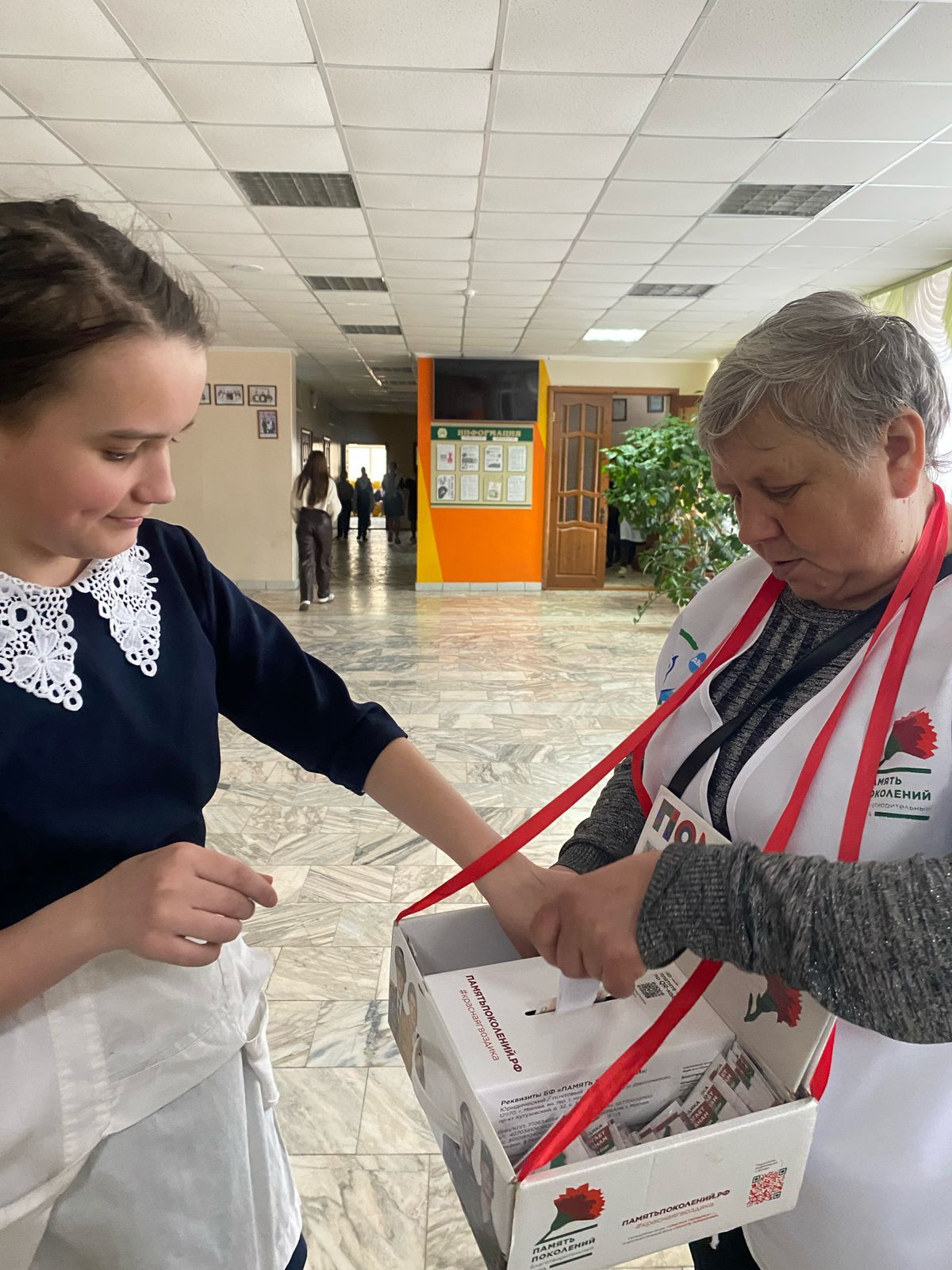 Мамадышские лицеисты присоединились к акции «Красная гвоздика»