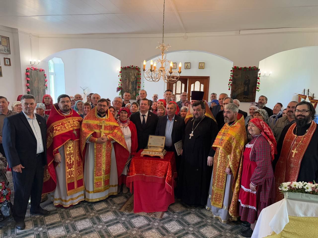 В Никифорово состоялся крестный ход и молебен на кряшенском языке