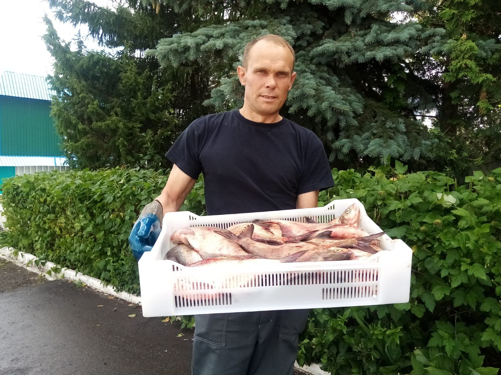 Мамадышские рыбаки: от деда к внуку, от удочки к тоннам улова